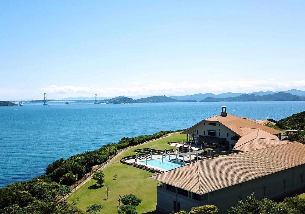 Hotel Anaga Minamiawaji Exteriör bild