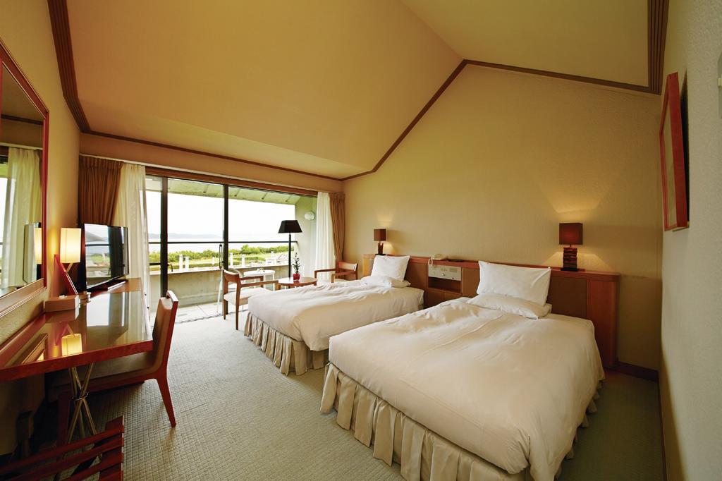 Hotel Anaga Minamiawaji Exteriör bild