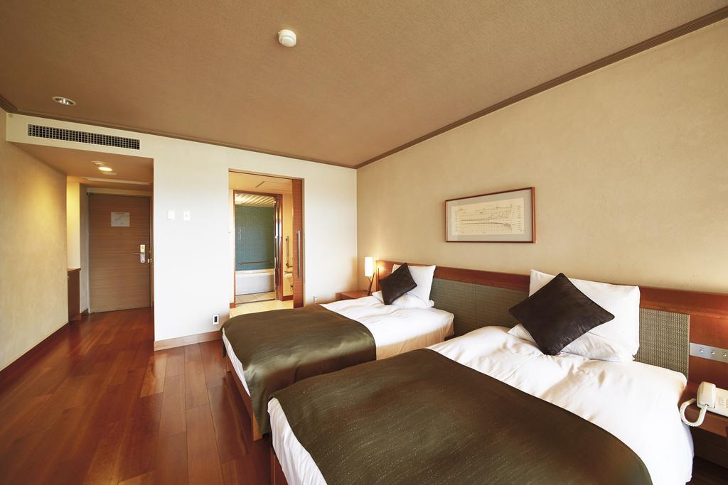 Hotel Anaga Minamiawaji Exteriör bild