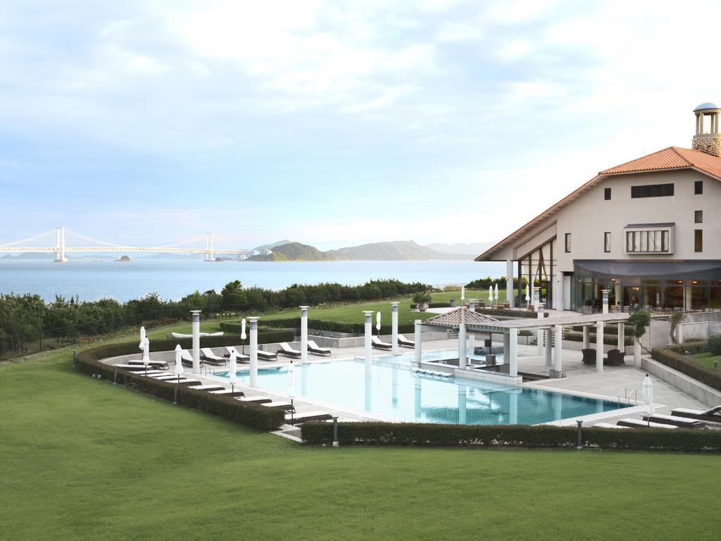 Hotel Anaga Minamiawaji Exteriör bild