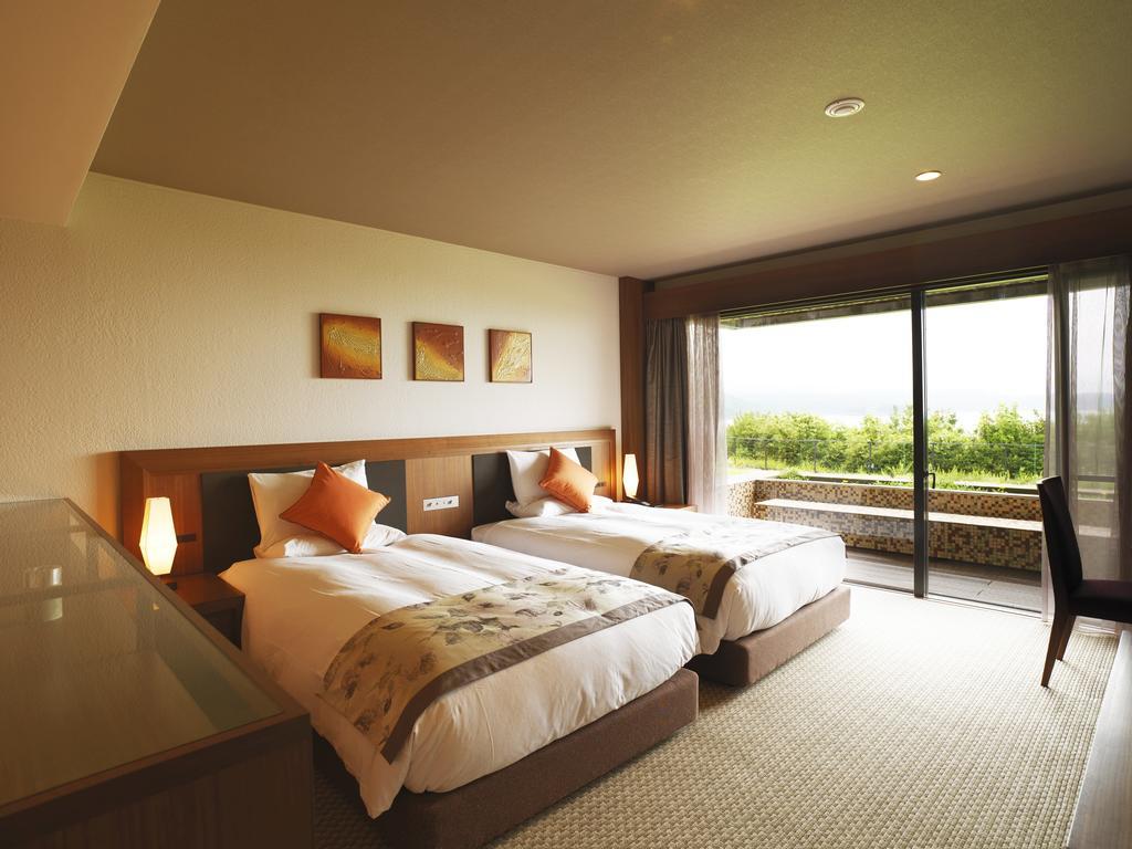 Hotel Anaga Minamiawaji Exteriör bild